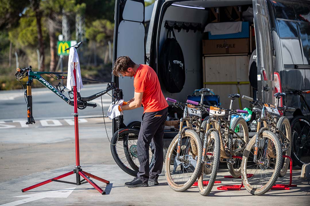 DMT Racing by Marconi at the UCI La Leyenda de Tartessos stage race